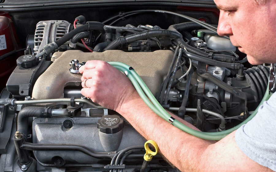 Klepání motoru, možné příčiny a možnosti odstranění problému