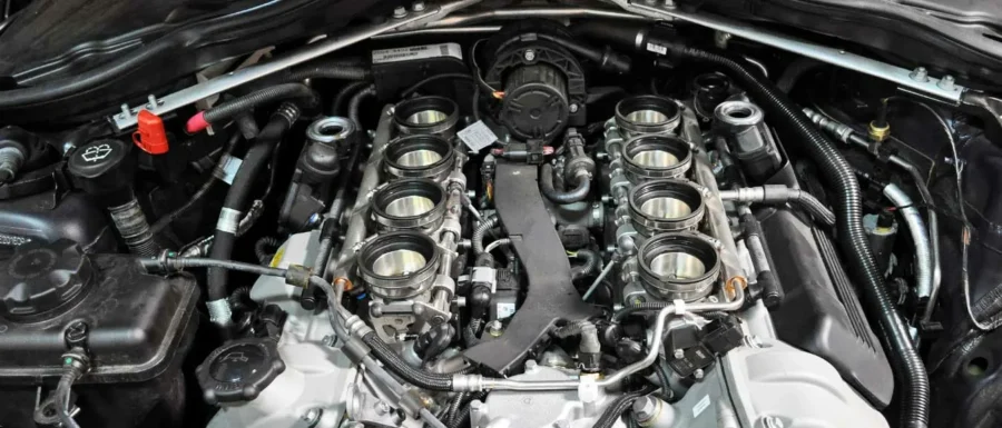 Motor BMW S65