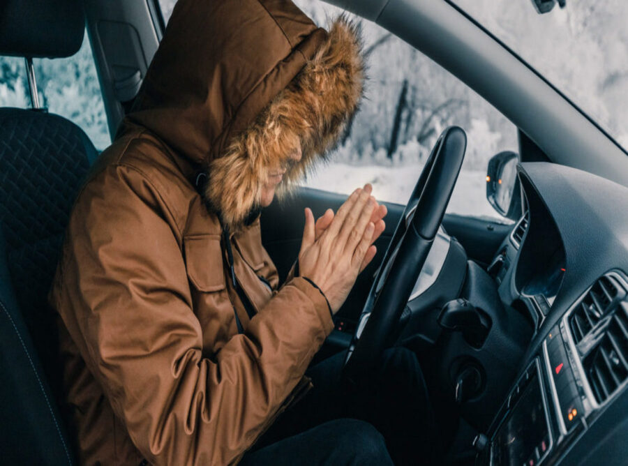 Proč se topení v autě nezahřívá: možné závady a způsoby jejich odstranění