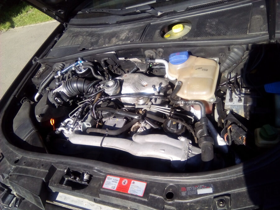 Vznětové motory Audi EA330 2.5 TDI (AFB, AKE, AKN, AYM)