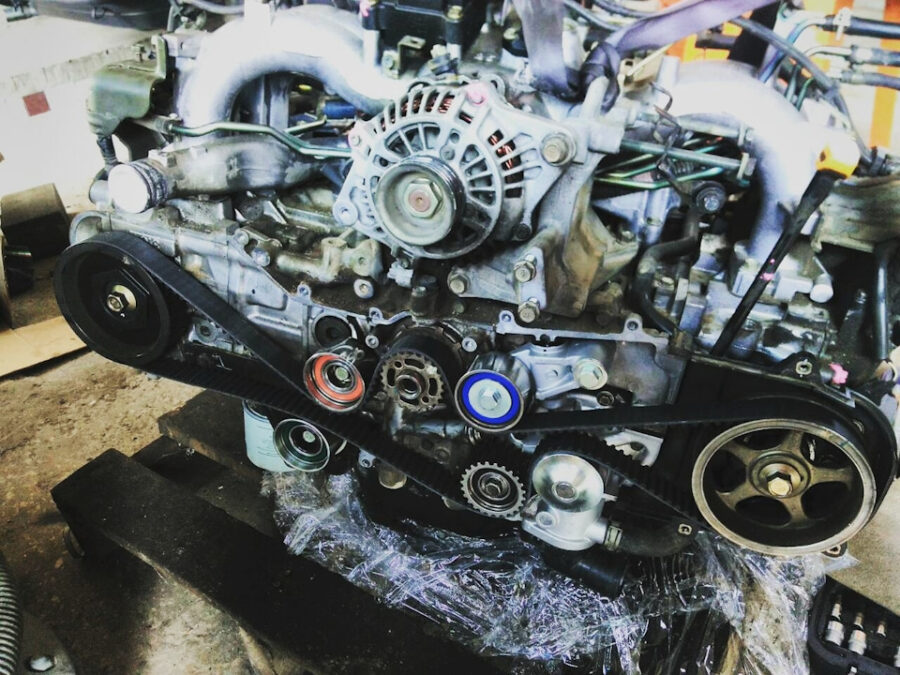 Motor Subaru EJ251 2.5