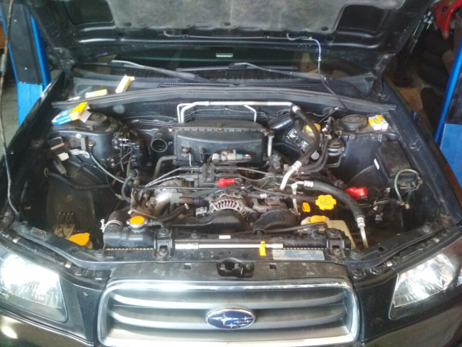Motor Subaru EJ251 2.5